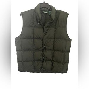 L.L. Bean Men’s size Large Dark Green Goose Down Vest snap